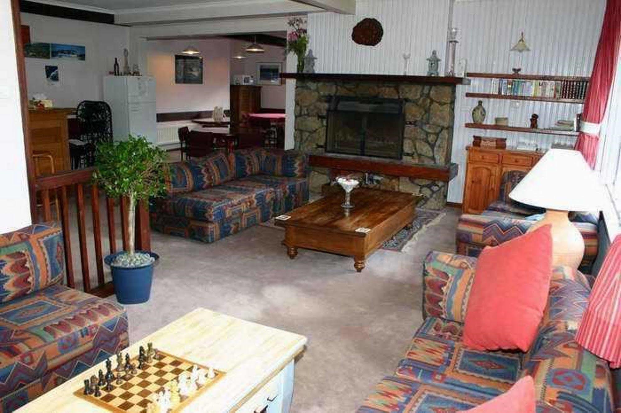 Winterhaus Lodge Thredbo Village Exteriör bild